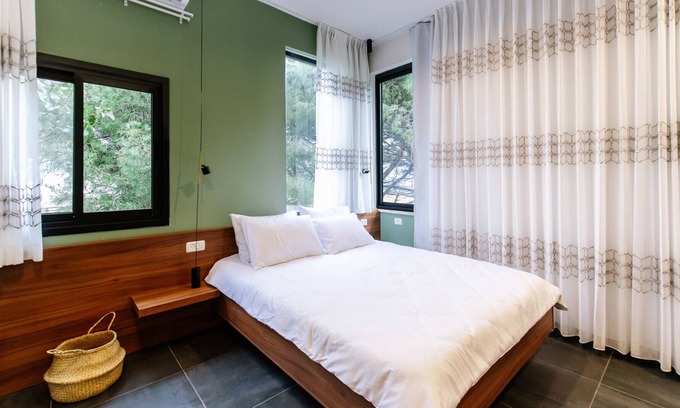 Panorama Street Cama Y Desayuno | Olala Carmel Suite 3.5
