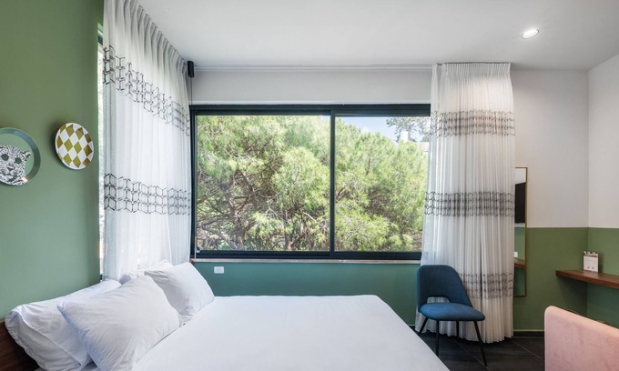 Panorama Street Cama Y Desayuno | Olala Carmel Suite Triple Room