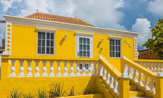 Savaneta Casa | Old Aloe House - Una casa de vacaciones completamente renovada de 100 años