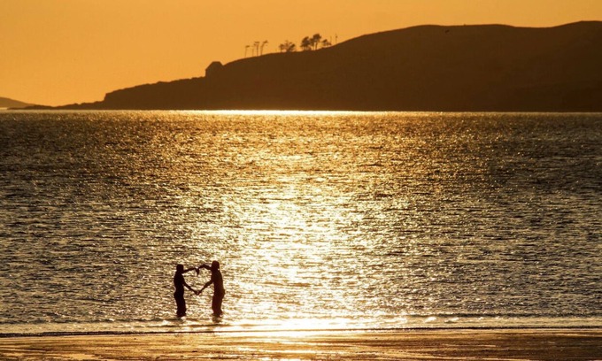 The Hebrides Casa | Old armoury guest house