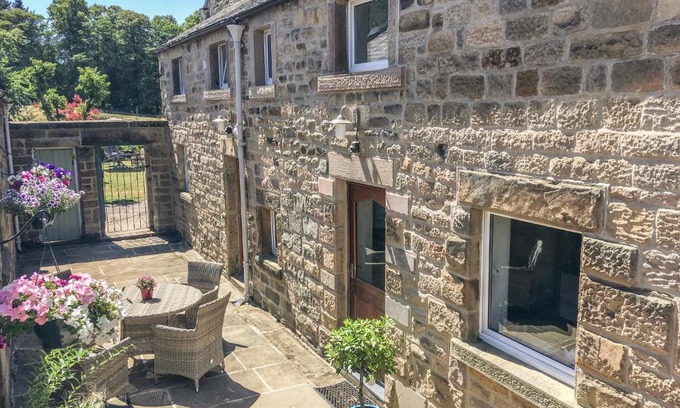 Rowsley Casa | Old Farm House