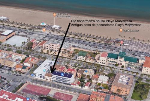 La Malva-rosa Apartamento | Old Fisherman's House in Malvarrosa Beach