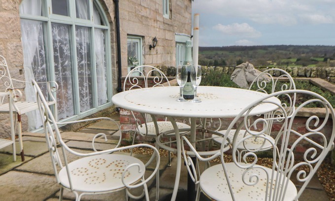 Calwich Cabaña | Old Hall Cottages