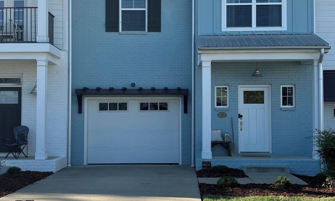 Gallatin Condominio | Old Hickory Lake Retreat Short walk to the water!!