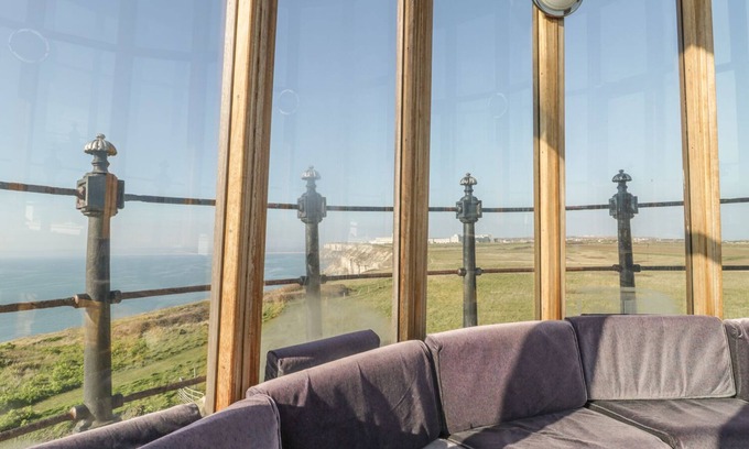 Southwell Cabaña | Old Higher Lighthouse Branscombe Lodge