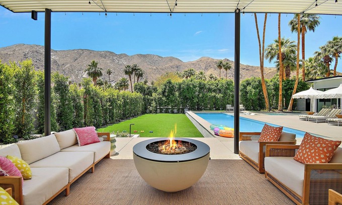 Old Las Palmas Casa | Old Las Palmas Retreat - Luxury Palm Springs Estate