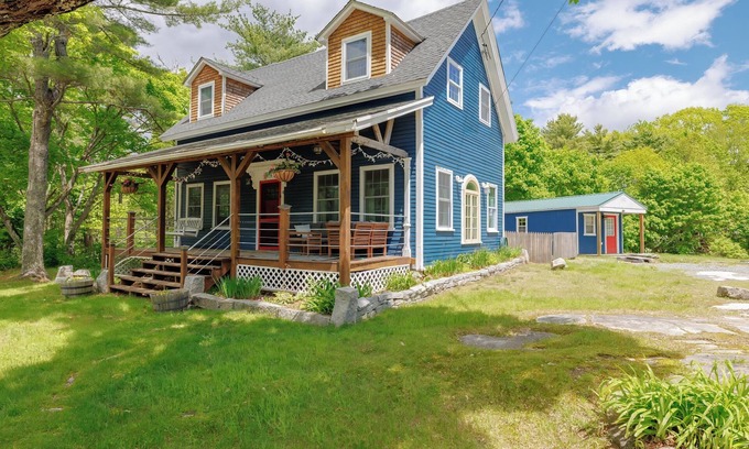 Sullivan Casa | Old Maine style w/ modern amenities - dog friendly