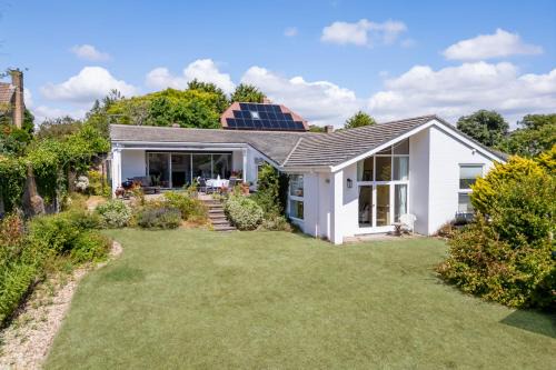 Wareham Casa | Old Orchard House