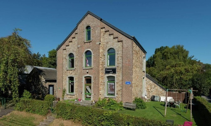 Erezee Casa | Old school in a pretty little village surrounded by forest