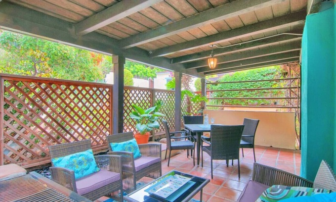 Old Town Casa | Old Town 1BR Short Drive to Downtown & Beaches 4.5