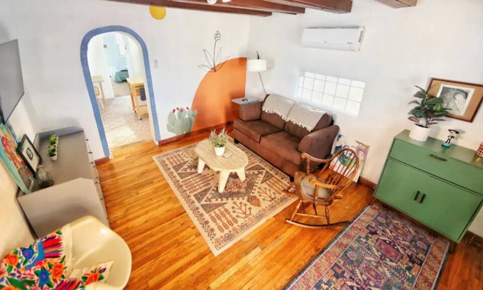 West Old Town Casa | Old Town Adobe Casita Dora