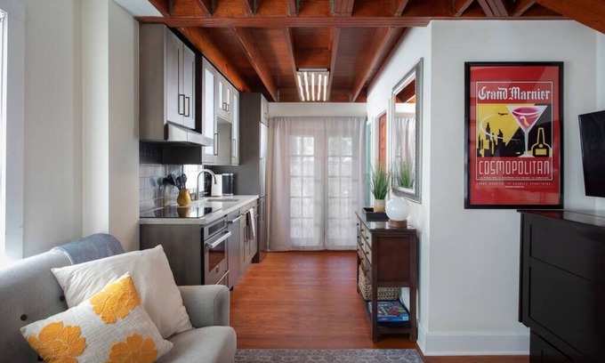 Old Town Cabaña | Old Town home a short walk to Duval/Couples Oasis