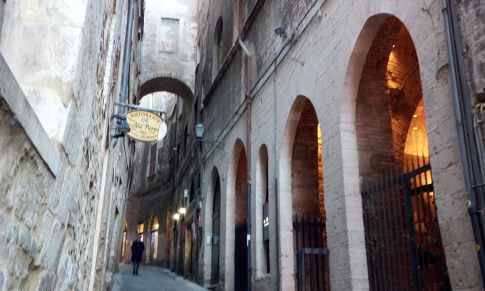 Old Town Apartamento | Casco antiguo, casa "Via Vecchia" - Muy cerca de la Universidad de Extranjeros
