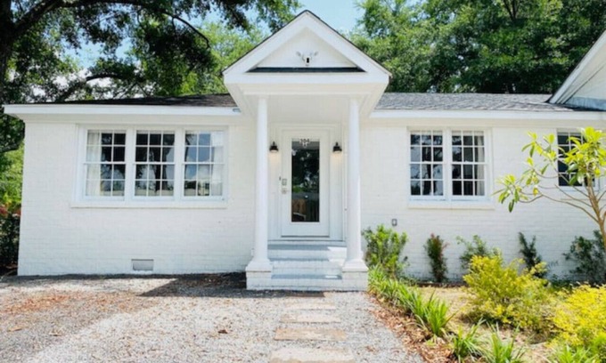 Old Village Casa | Old Village - Renovated - Close to Beach/Downtown