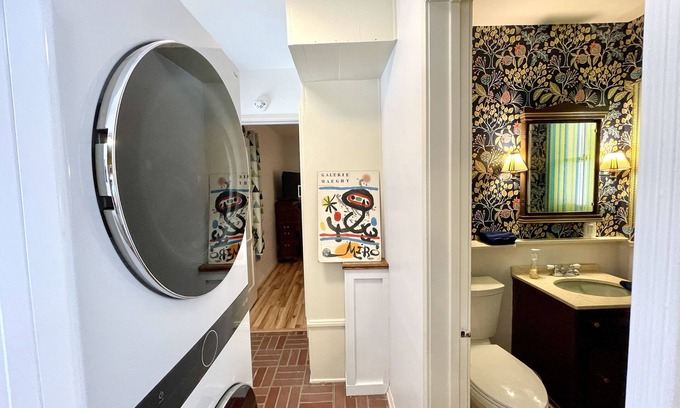 Valley Village Casa | Old World Charm in the Valley. Close to everything.