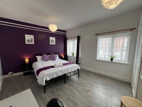 Oldbury Casa | Oldbury House - Bespoke for Contractors