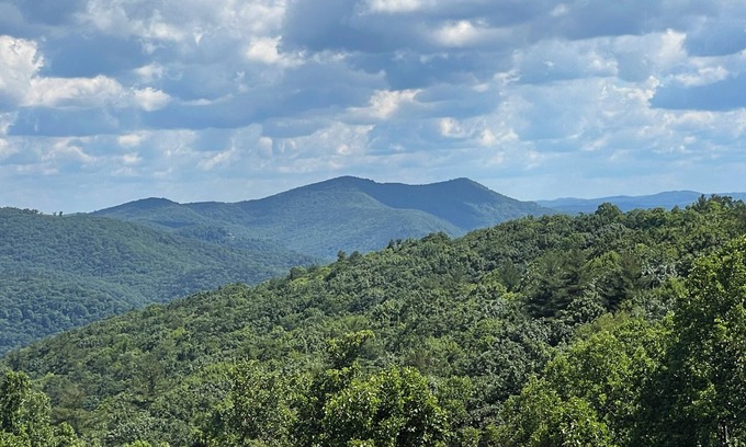 Roaring Gap Condominio | Olde Beau Golf / Blue Ridge Mountains Golf / Resort 1BR 1BA Condo PET FRIENDLY!!