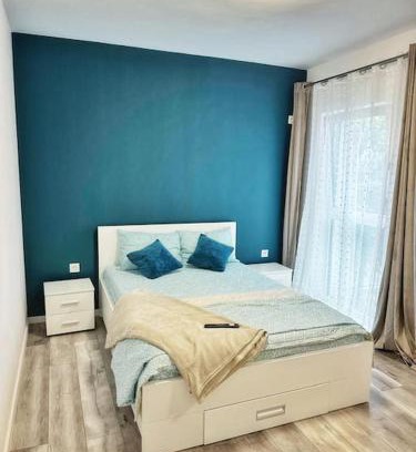 Baia Mare Apartamento | OldTown Maramures Studio 2