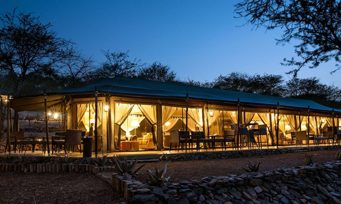 Serengeti National Park Otro | Ole Serai Luxury Camp