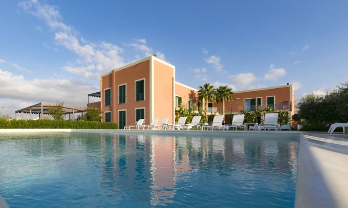 Paceco Casa | Olea Court Resort