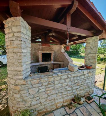 Valtura Apartamento | Olive and Herb Retreat