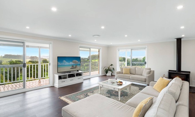 Meroo Meadow Casa | Olive Grove - A Contemporary Rural Haven