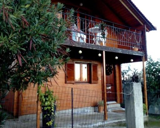 Nafpaktos Chalet De Esquí | Olive Grove Chalet