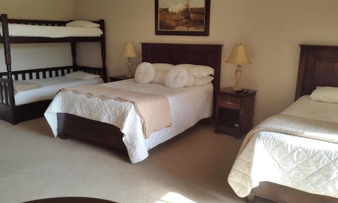 Bloemfontein Casa | Olive Hill Country Lodge