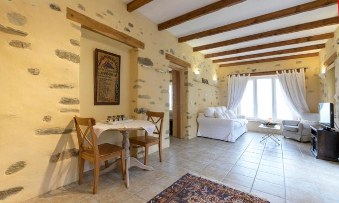 Eleftheres Apartamento | Olive Hill