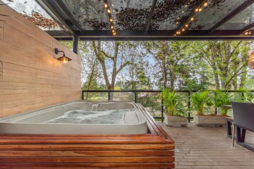 Envigado Apartamento | Olive Living Suites by HOUSY HOST