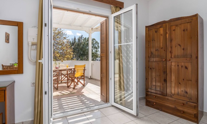 Adamas Casa | Olive Studios
