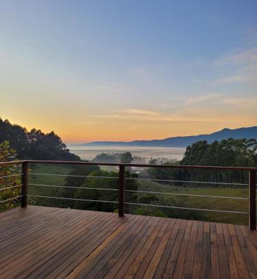 Tijucas Casa | Oliveira mountain