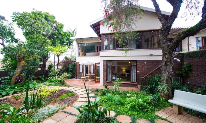Berea Casa | Oliveroom Self Catering and B&B