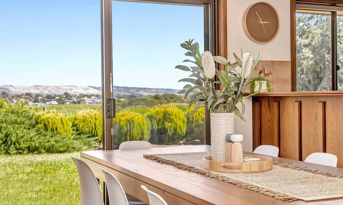 McLaren Vale Casa | Olivers Homestead An Idyllic Vineyard Retreat