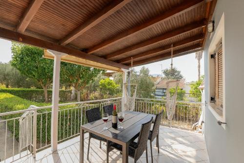 Eva Casa | Olivilla Garden Retreat - A Peaceful Escape