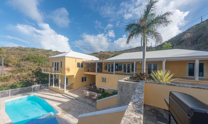 Cotton Valley Villa | OliVilla, the perfect Caribbean retreat