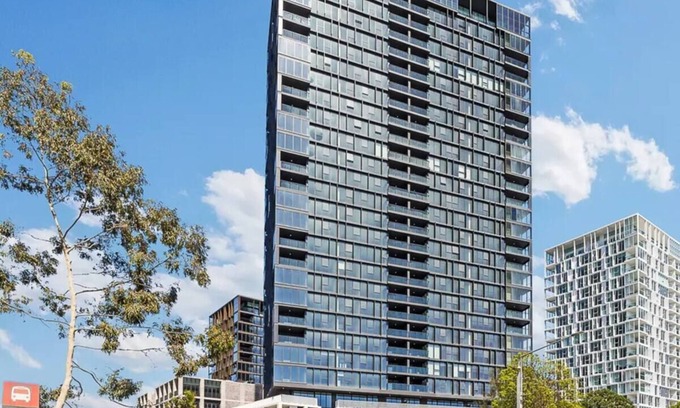 Lidcombe Apartamento | Olympic Park Stylish 2BR | Walk to stadium | Pool & Gym