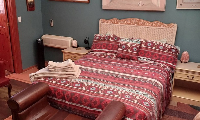 Apache Junction Casa | Om on the Range, Dragonfly Casita, no pets, no smoking