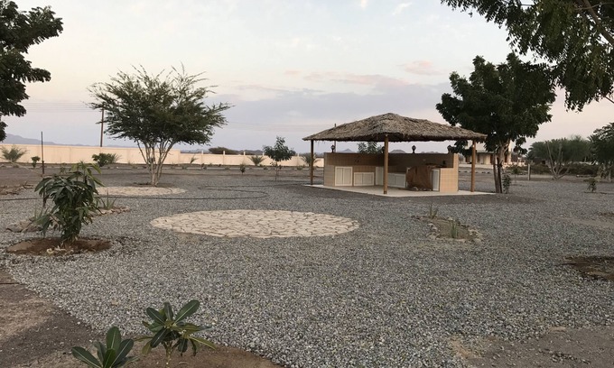 Ash Sharqiyah North Governorate Cabina | Escapada de Omán: cabaña ecológica Sidr, desierto cercano, montañas, fortalezas y pueblo