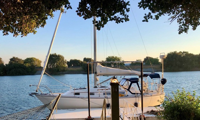 Walnut Grove Casa | ISLAND house trae tu barco Muelle privado de 24 pies