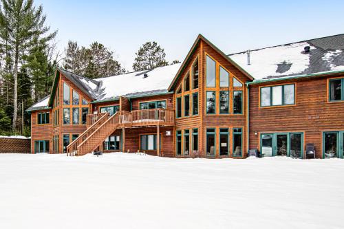 Eagle River Casa | On Da Water Copperwood unit #6