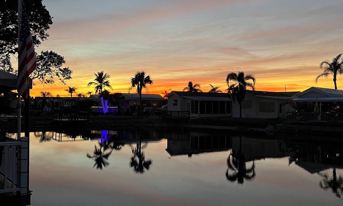 Charlotte Park Casa | On Golden Pond 1-bedroom home overlooking pond in Punta Gorda, FL