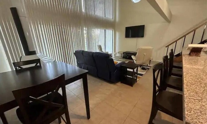 Waterwood Casa | On golf course with lake view, deer, boat launch