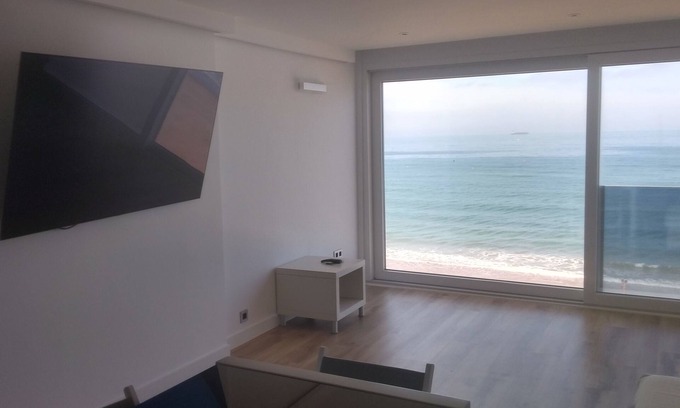 El Puerto de Santa María Apartamento | Primera Línea de playa vistas mar infinitas, sobre la arena, WiFi