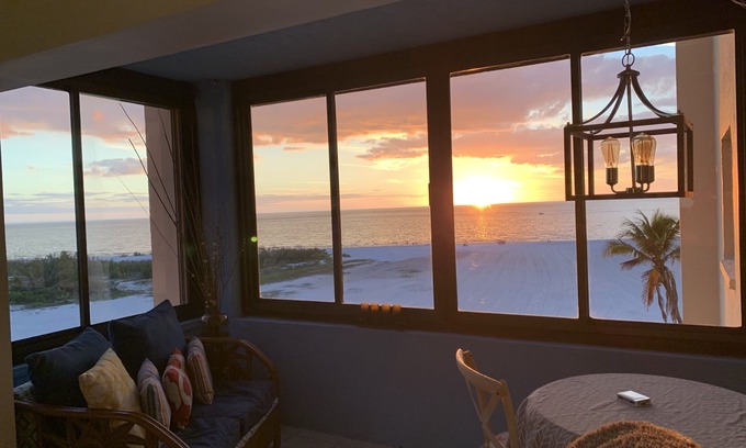 South Island Condominio | On the beach at the Sandarac . . . Sunset doesn't get better than this!