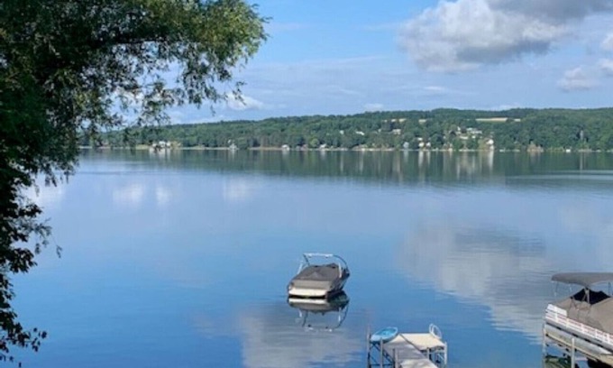 Skaneateles Casa | On The Lake Near Village