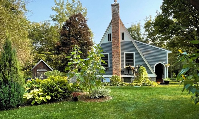 Waterbury Casa | On the River A-Frame. Cozy 4 season river, lake and ski retreat.