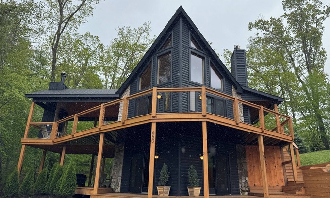 Thayerville Chalet De Esquí | ON THE ROCKS Lakeside Mountain Chalet