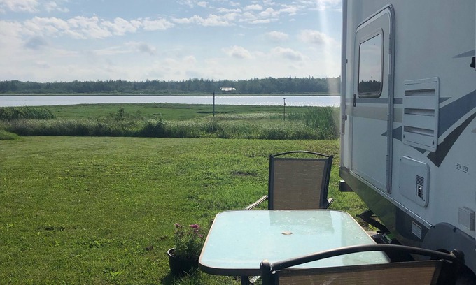 Beaubassin East Casa | On the water RV with Breathtaking Views