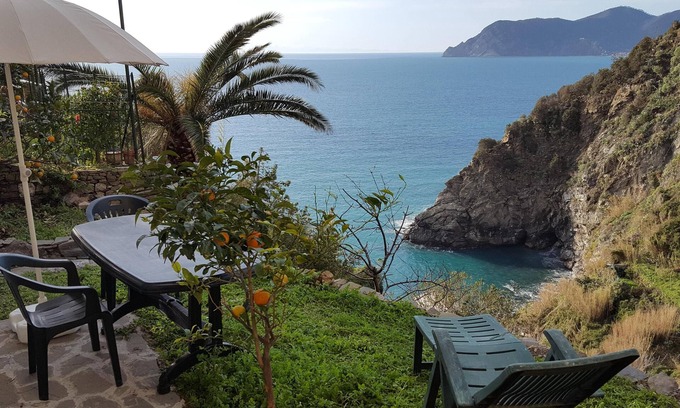 Corniglia Apartamento | En el camino a la Marina Apartamento con excelentes vistas al mar